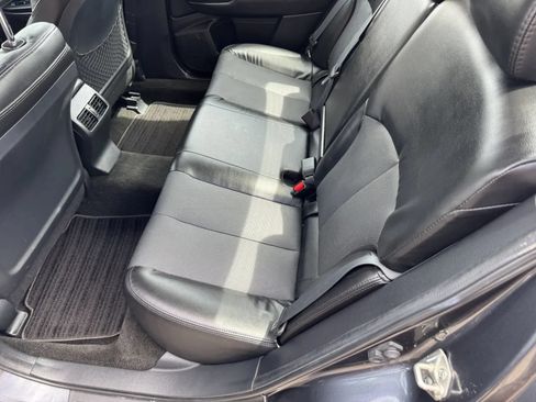 Used 2013 Subaru Legacy 2.5i Limited AWD/4WD image 24
