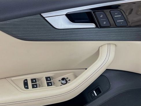 Used 2022 Audi A4 2.0T Premium Plus image 9