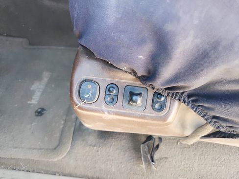 Used 2004 Ford F350 4x4 Crew Cab Super Duty image 16