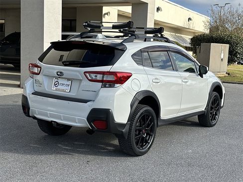 Used 2019 Subaru Crosstrek 2.0i Limited w/ Moonroof Package w/Navigation image 7