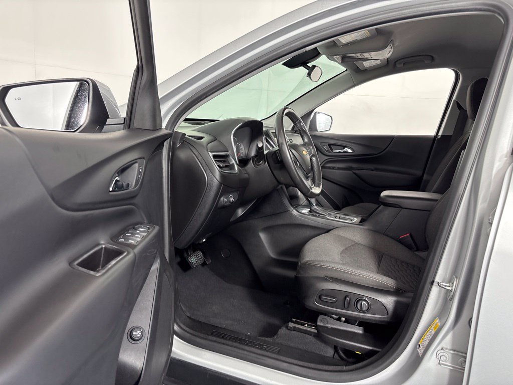 Used 2019 Chevrolet Equinox LT FWD image 28