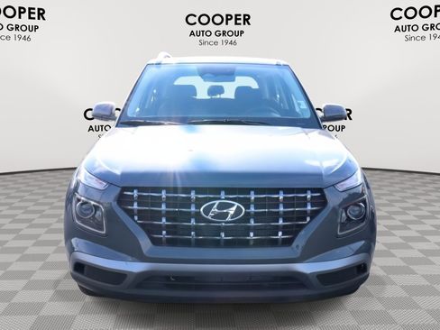 New 2026 Hyundai Venue SEL image 2