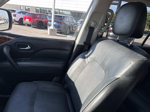 Used 2019 INFINITI QX80 Luxe image 16