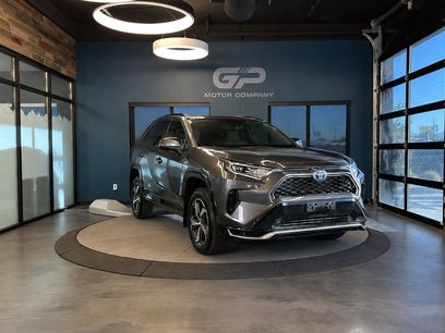 Used 2021 Toyota RAV4 SE w/ Weather & Moonroof Package