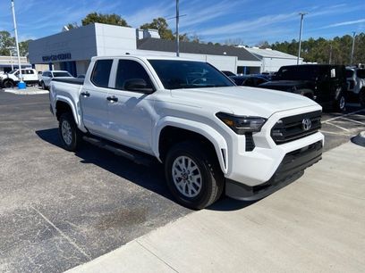 Used 2024 Toyota Tacoma SR