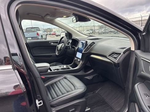 Certified 2022 Ford Edge SEL w/ Convenience Package image 9