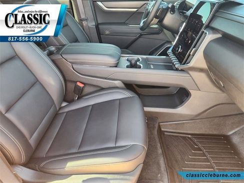 Used 2024 GMC Acadia Elevation w/ Luxury Package image 14