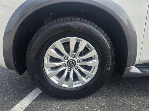 Used 2020 Nissan Armada SV w/ Driver Package AWD/4WD image 10