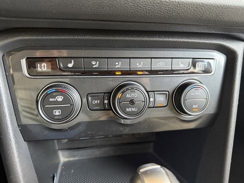 Used 2019 Volkswagen Tiguan SE AWD/4WD image 20
