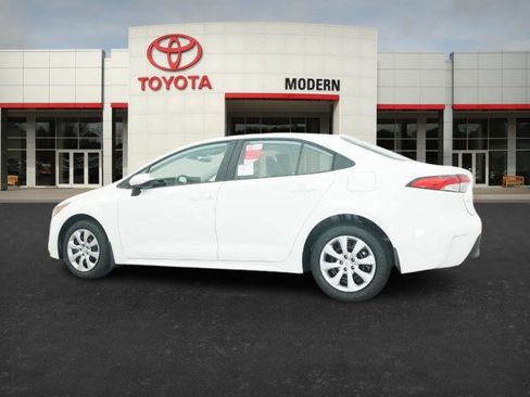 New 2026 Toyota Corolla LE image 12