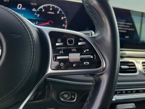 Certified 2023 Mercedes-Benz GLS 450 4MATIC image 24