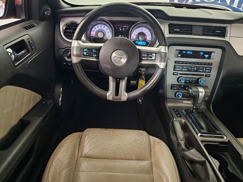 Used 2012 Ford Mustang Premium RWD image 8