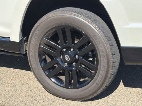 Used 2020 Toyota 4Runner Nightshade AWD/4WD image 25
