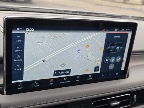 Used 2022 Lincoln Nautilus Reserve image 4