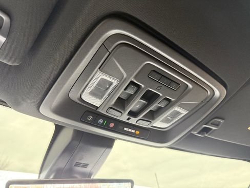 Used 2023 GMC Sierra 2500 AT4 w/ AT4 Premium Plus Package image 21