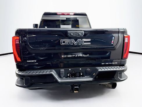 Used 2024 GMC Sierra 2500 Denali Ultimate w/ Max Trailering Package AWD/4WD image 6