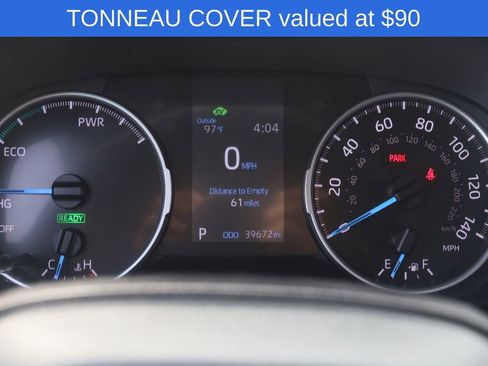 Used 2022 Toyota RAV4 LE AWD/4WD image 4