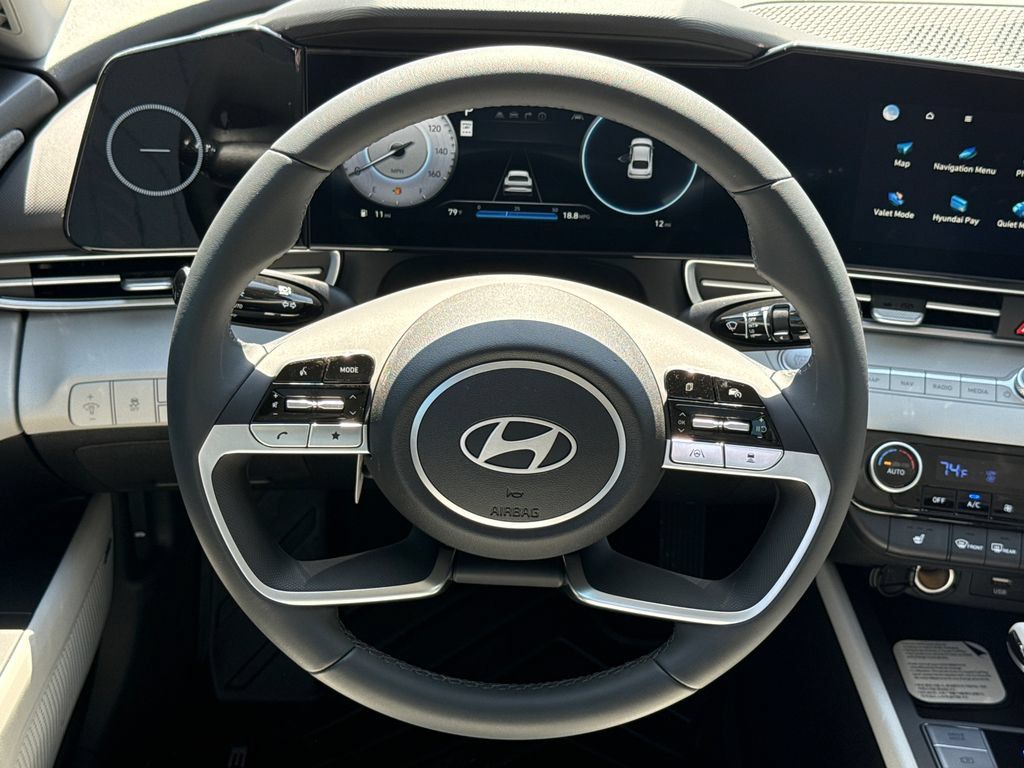 Used 2026 Hyundai Elantra Limited FWD image 14