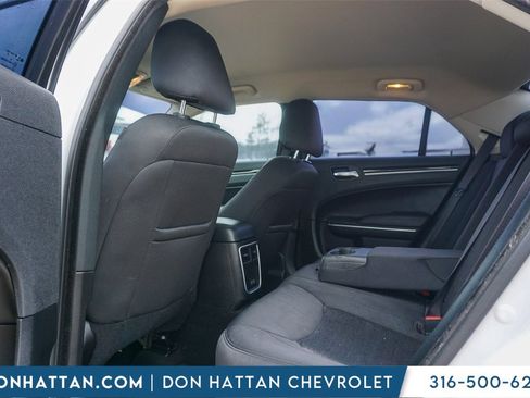 Used 2023 Chrysler 300 Touring w/ Sport Appearance Package image 18