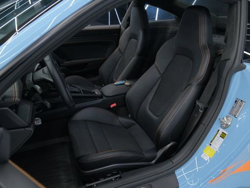 Used 2023 Porsche 911 GT3 RWD image 46
