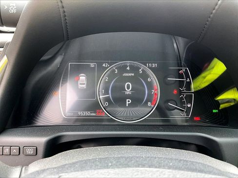 Used 2019 Lexus ES 350 w/ Premium Package image 17