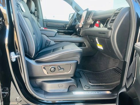 New 2025 RAM 1500 Limited image 41
