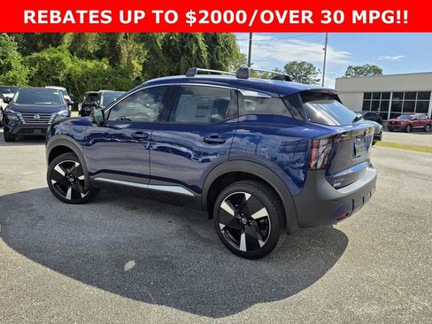 New 2026 Nissan Kicks SR FWD image 5