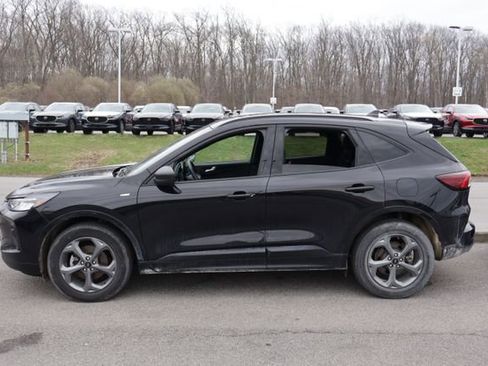 Used 2024 Ford Escape ST-Line w/ Tech Pack #1 image 4