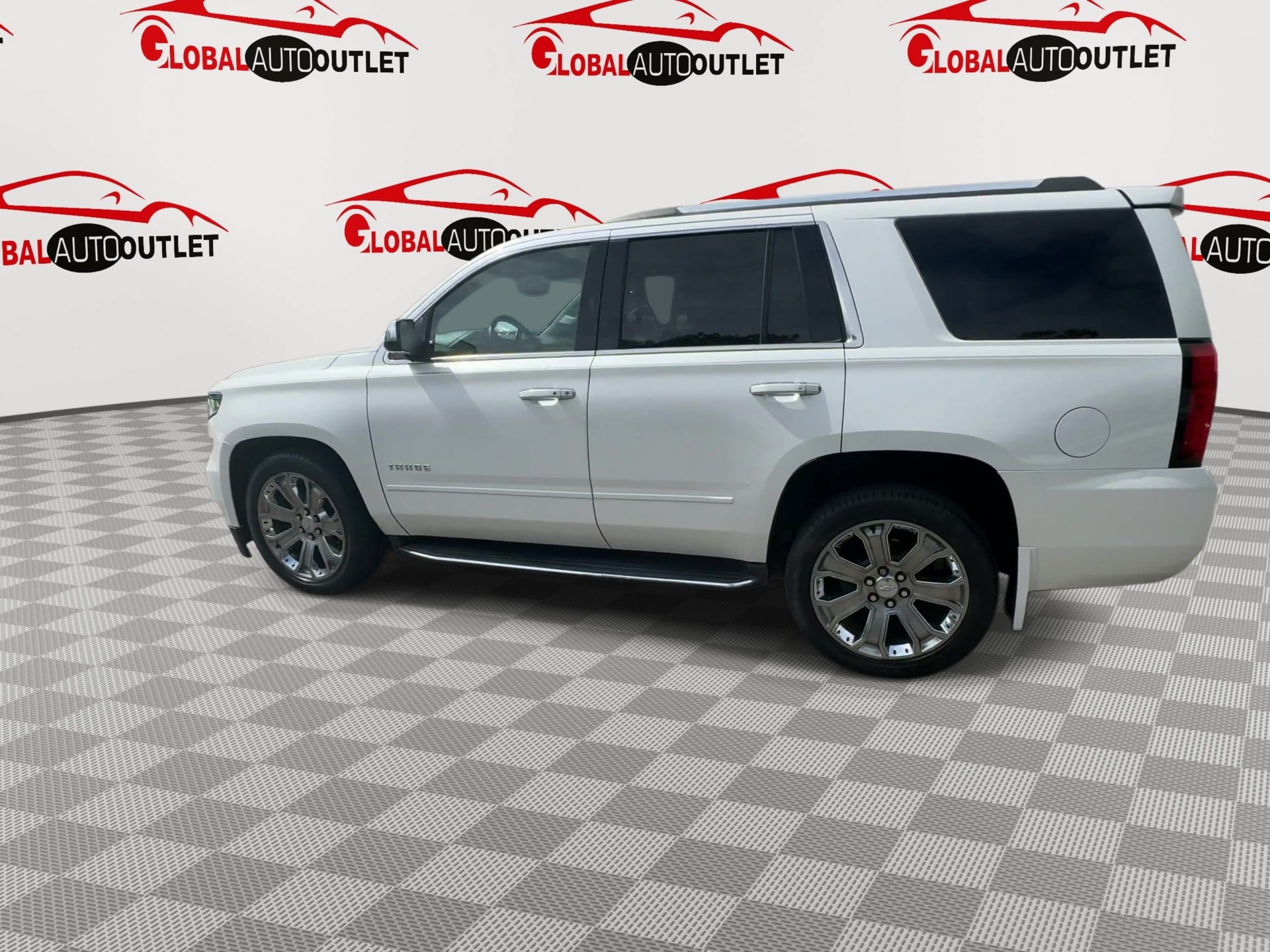 Used 2017 Chevrolet Tahoe Premier AWD/4WD image 5