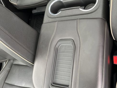 Certified 2023 GMC Yukon SLT image 36