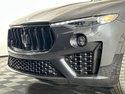 Used 2023 Maserati Levante Modena image 33