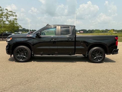 Used 2024 Chevrolet Silverado 1500 RST AWD/4WD image 10