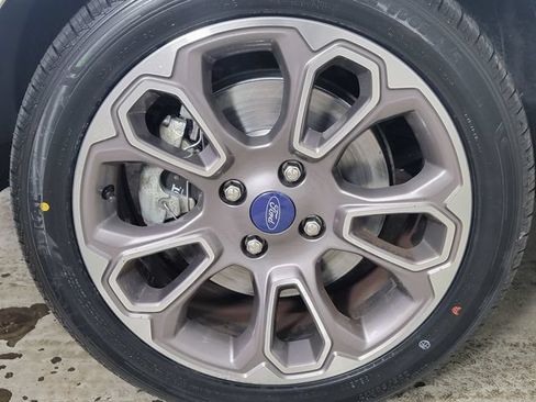 Used 2020 Ford EcoSport Titanium FWD image 10