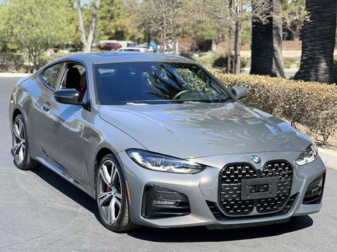 Used 2022 BMW 430i Coupe w/ M Sport Package RWD image 17
