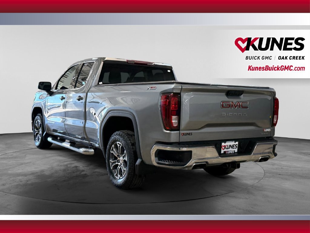 Used 2023 GMC Sierra 1500 SLE w/ X31 Off-Road Package AWD/4WD image 8