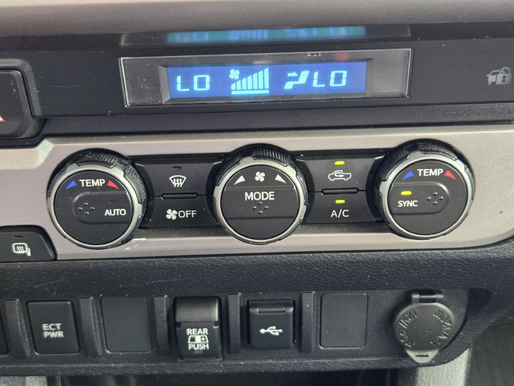 Used 2022 Toyota Tacoma SR5 w/ Technology Package RWD image 20