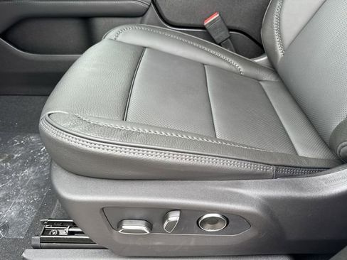 New 2026 GMC Yukon XL Denali w/ Sun & Power Step Package image 12