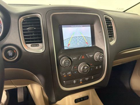 Used 2020 Dodge Durango SXT w/ 3rd Row Seating Group RWD image 17