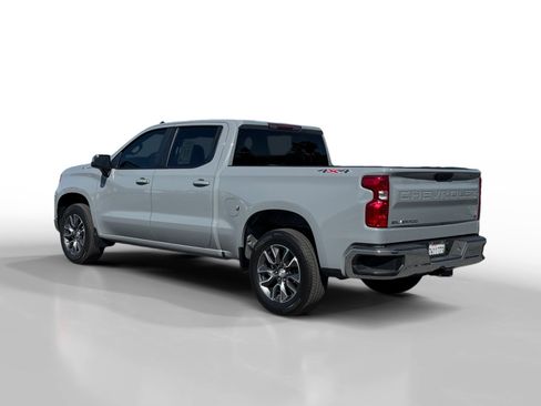 Used 2024 Chevrolet Silverado 1500 LT AWD/4WD image 3