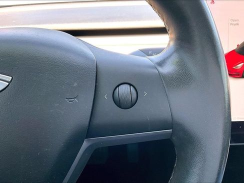 Used 2018 Tesla Model 3 Long Range AWD/4WD image 19
