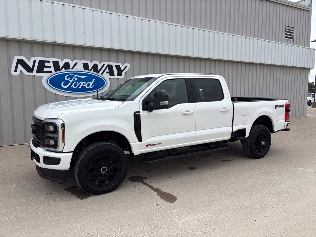 New 2027 Ford F350 Lariat w/ Black Appearance Package AWD/4WD image 1