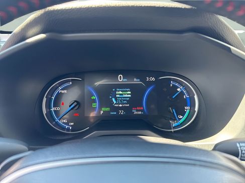 Used 2022 Toyota RAV4 XSE w/ Weather Package image 24