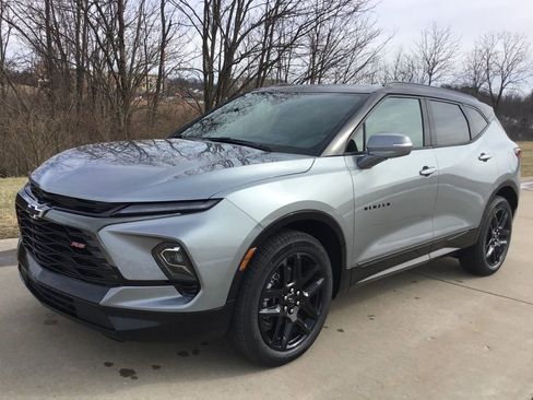New 2026 Chevrolet Blazer RS image 3
