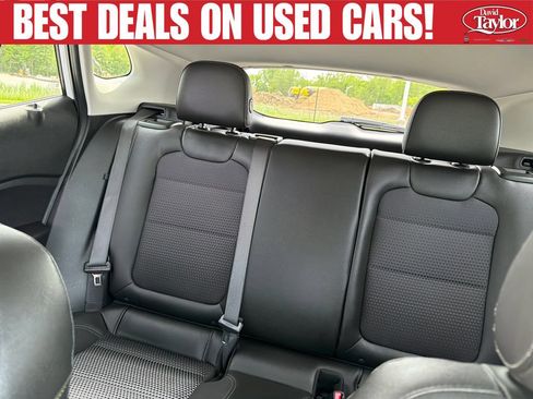 Used 2024 Chevrolet Trax LT w/ Driver Confidence Package FWD image 31