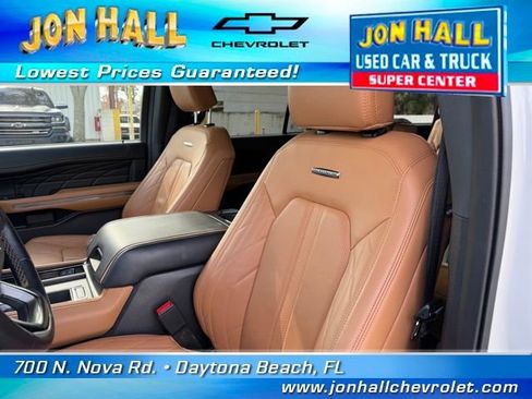 Used 2024 Ford Expedition Max Platinum image 22
