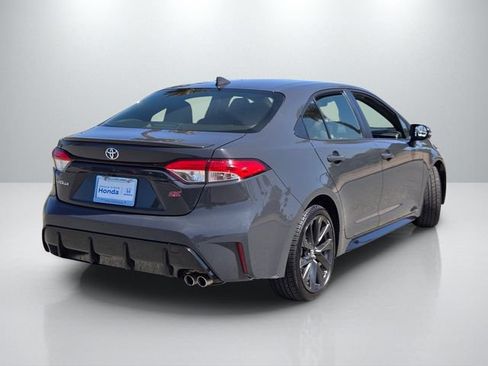 Used 2024 Toyota Corolla SE w/ SE Premium Package FWD image 4