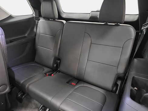 Used 2020 Chevrolet Traverse RS w/ LPO, Floor Liner Package AWD/4WD image 37