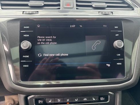 Used 2018 Volkswagen Tiguan S FWD image 34