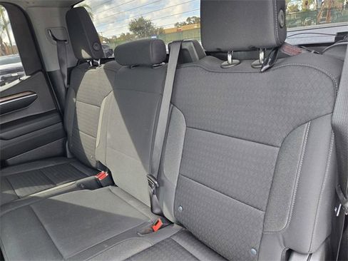 Used 2023 Chevrolet Silverado 1500 LT image 12