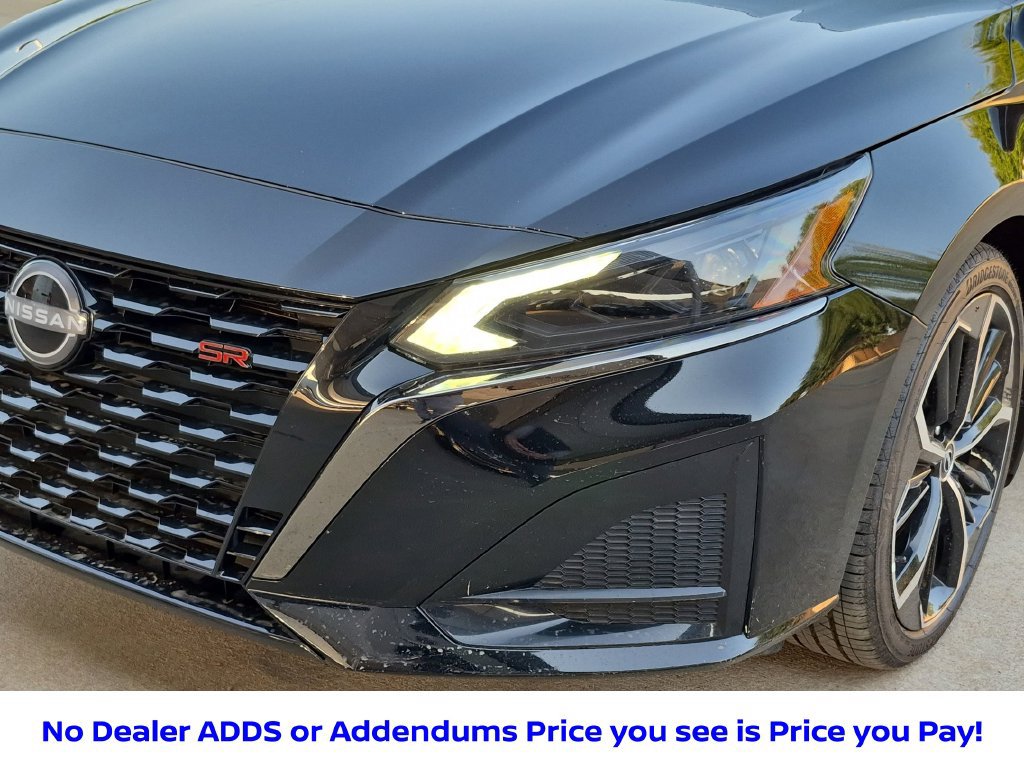 Certified 2025 Nissan Altima 2.5 SR w/ SR Premium Package FWD image 15
